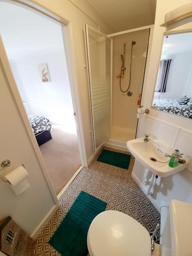 Chelmsford Town Centre Apartments With Car Parking Extérieur photo