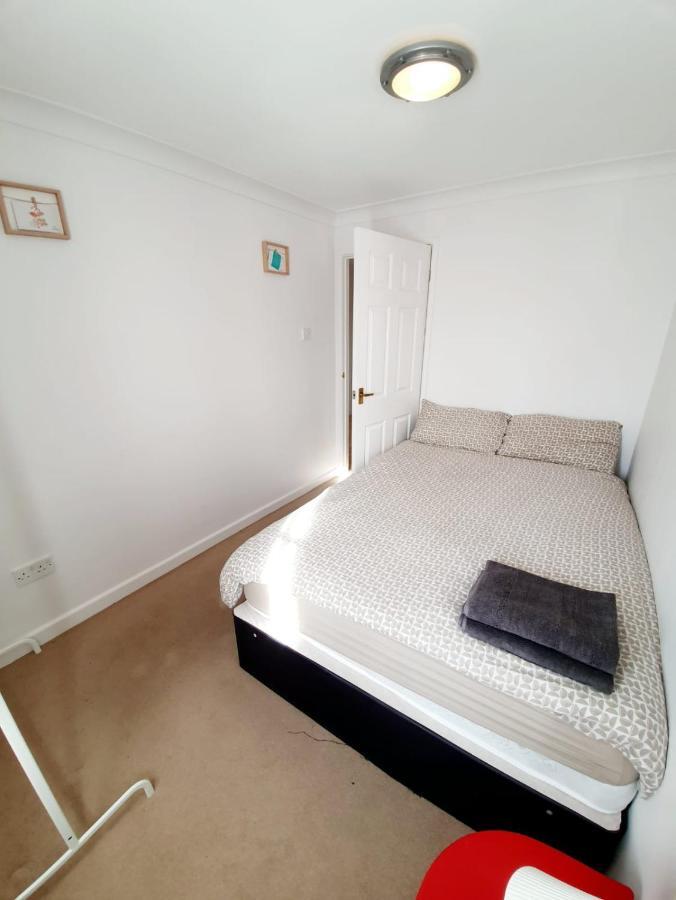 Chelmsford Town Centre Apartments With Car Parking Extérieur photo