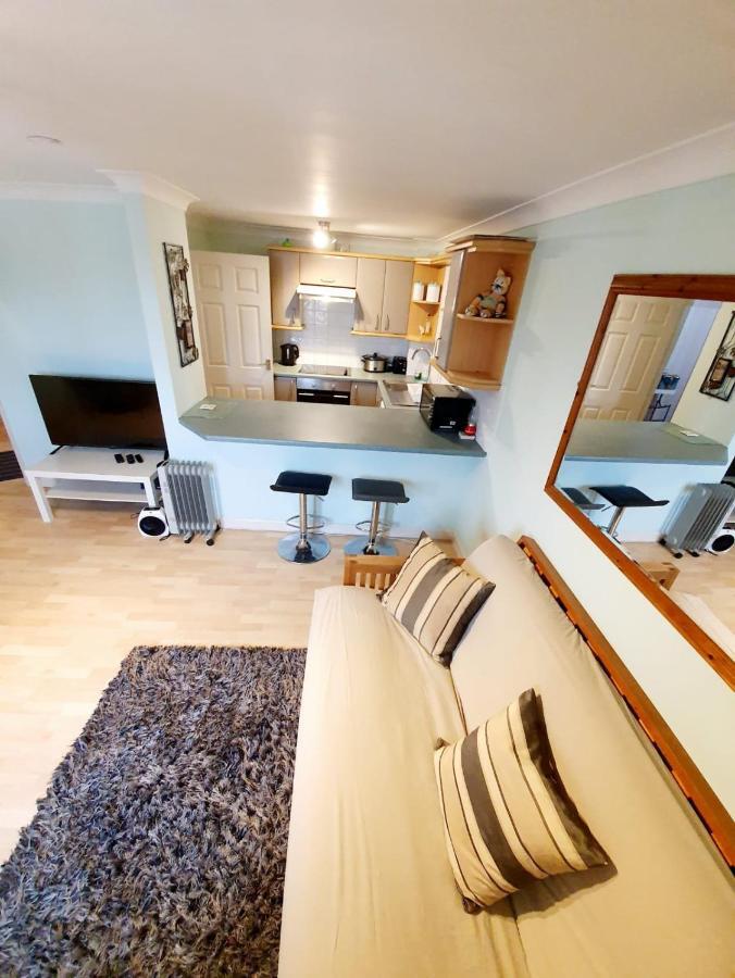 Chelmsford Town Centre Apartments With Car Parking Extérieur photo